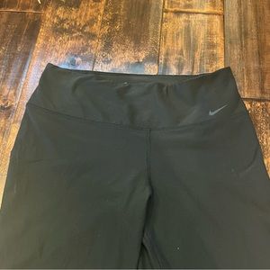 NIKE Dri fit Capris Size M